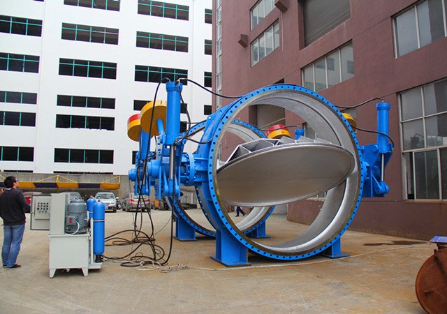 Hydraulic-counterweight-butterfly-valve-DN34004
